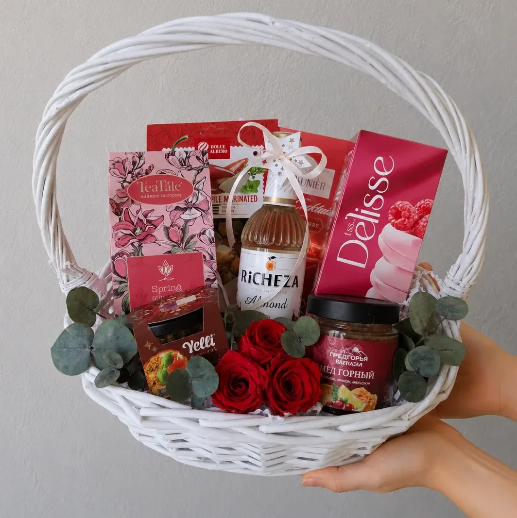 Корзина «Для неё»