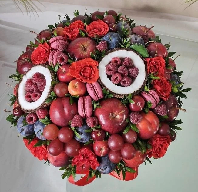 Шляпная коробка «Рубин»